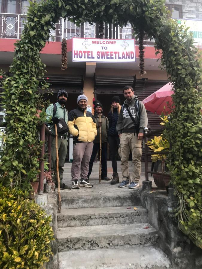 Hotel Sweetland Sauraha Exterior foto